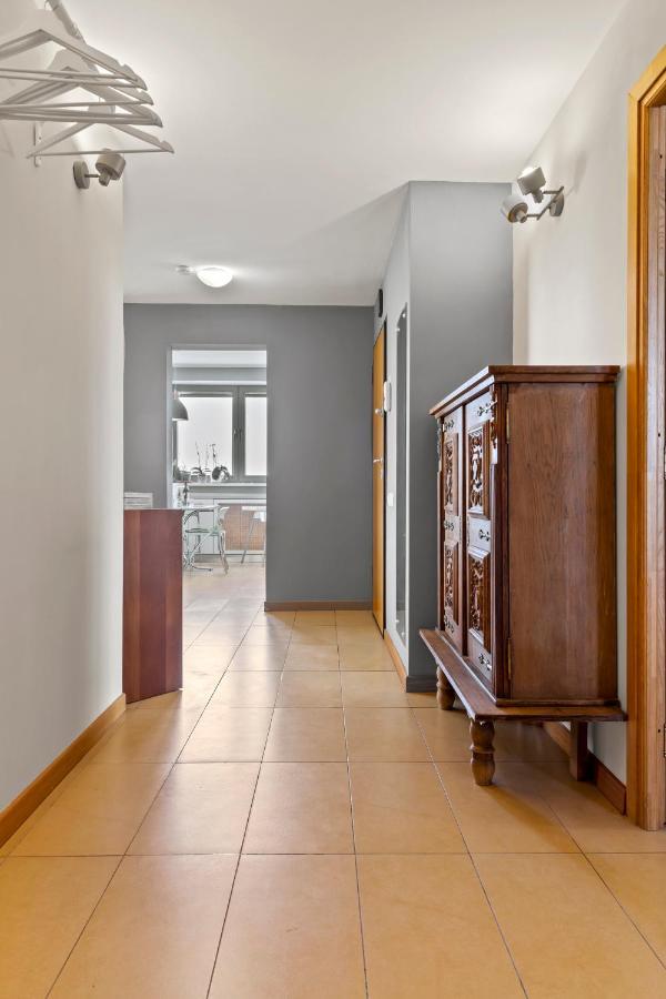 125 Sqm Family Friendly With Kids Room Bukarest Eksteriør billede