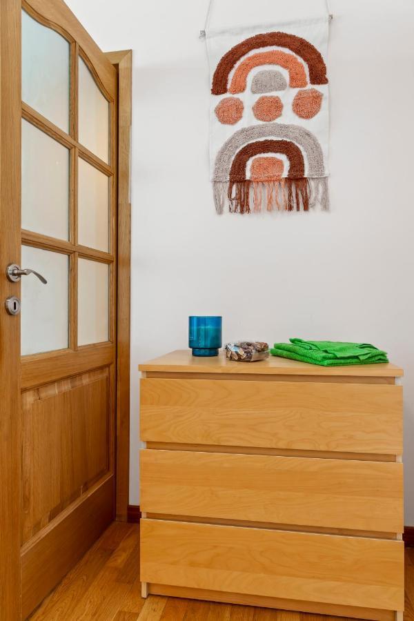 125 Sqm Family Friendly With Kids Room Bukarest Eksteriør billede
