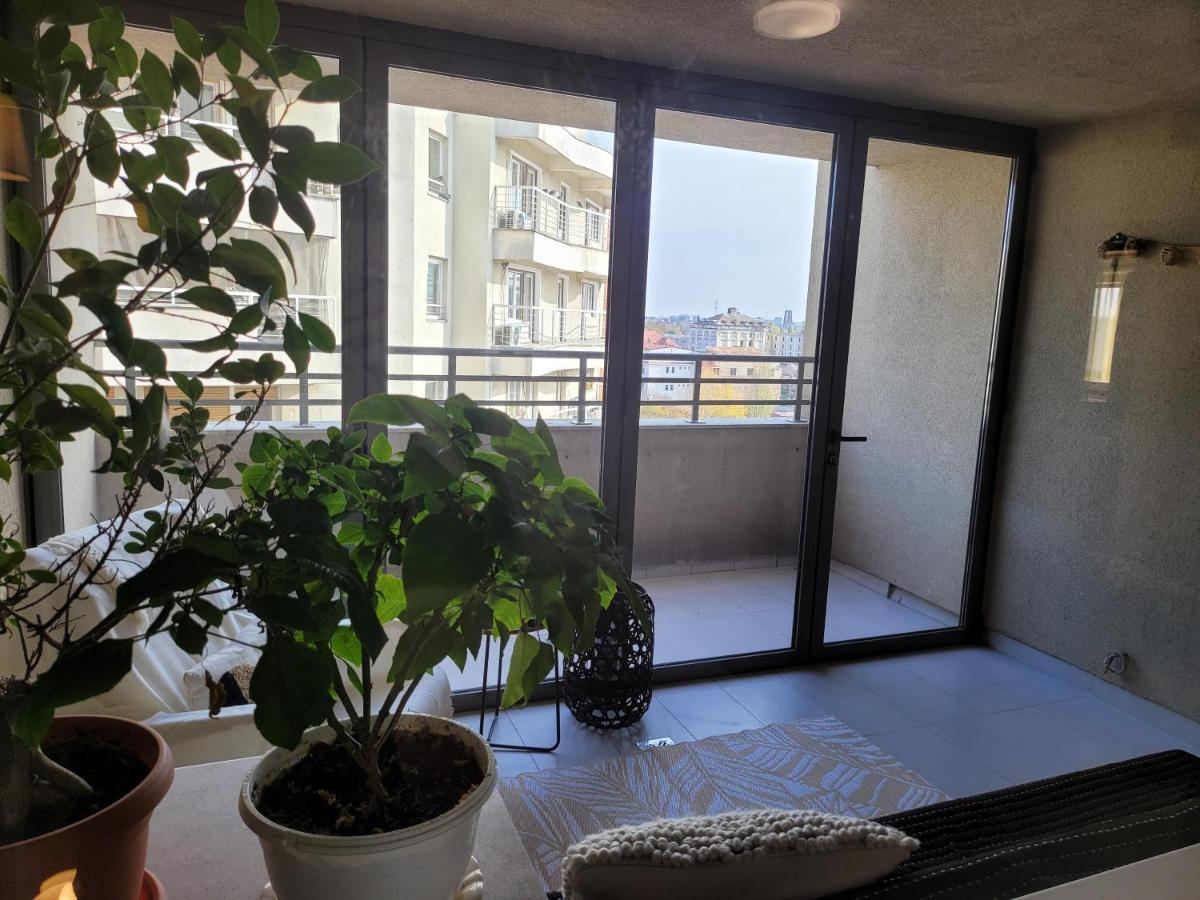 125 Sqm Family Friendly With Kids Room Bukarest Eksteriør billede